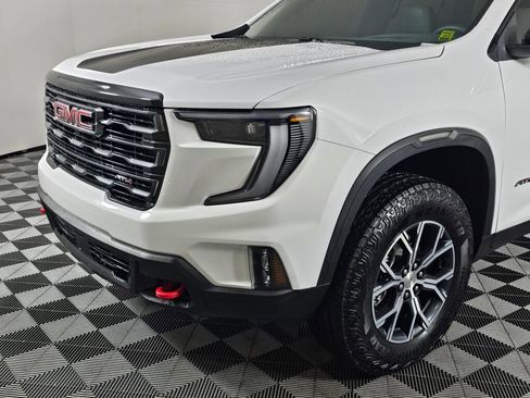 Used 2025 GMC Acadia AT4 AWD/4WD image 10