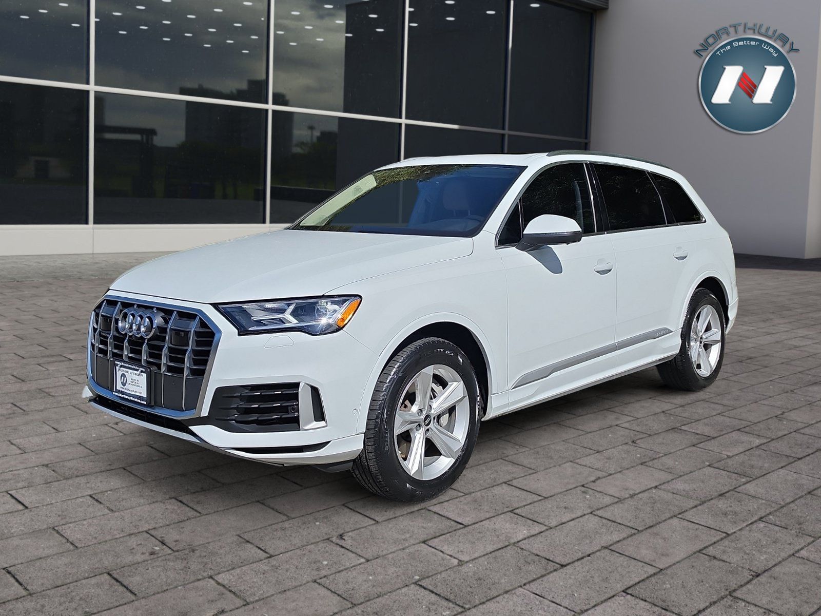 Used 2022 Audi Q7 2.0T Premium Plus w/ Premium Plus Package AWD/4WD image 1