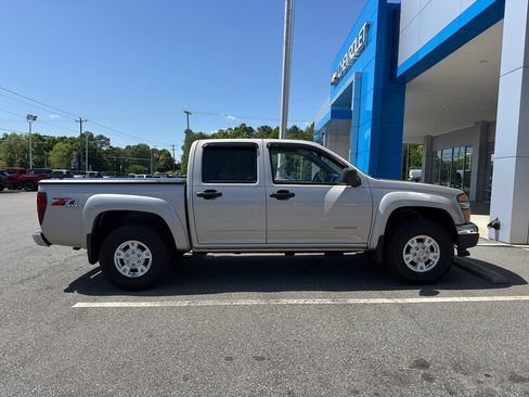 Used 2005 Chevrolet Colorado LS AWD/4WD image 3