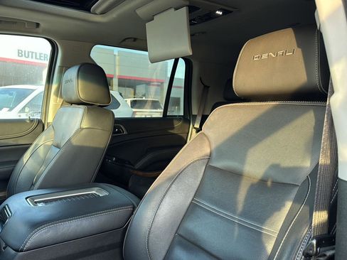 Used 2019 GMC Yukon Denali w/ Denali Ultimate Package image 27
