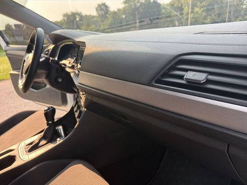 Used 2019 Volkswagen Jetta S w/ Driver Assistance Package FWD image 27