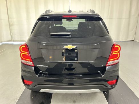 Used 2019 Chevrolet Trax LT w/ LT Convenience Package image 20