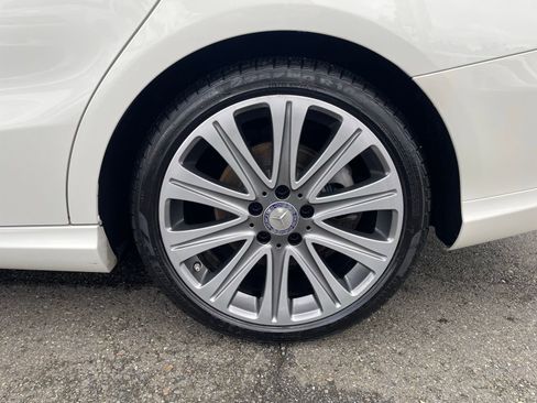 Used 2017 Mercedes-Benz CLA 250 image 10