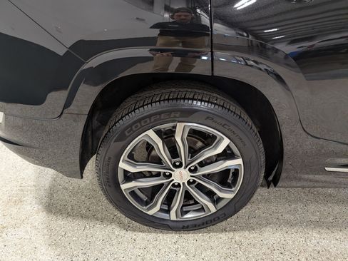 Used 2018 GMC Terrain Denali w/ Advanced Safety Package AWD/4WD image 10
