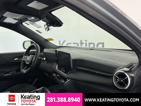 Used 2026 Chevrolet Equinox LT AWD/4WD image 20