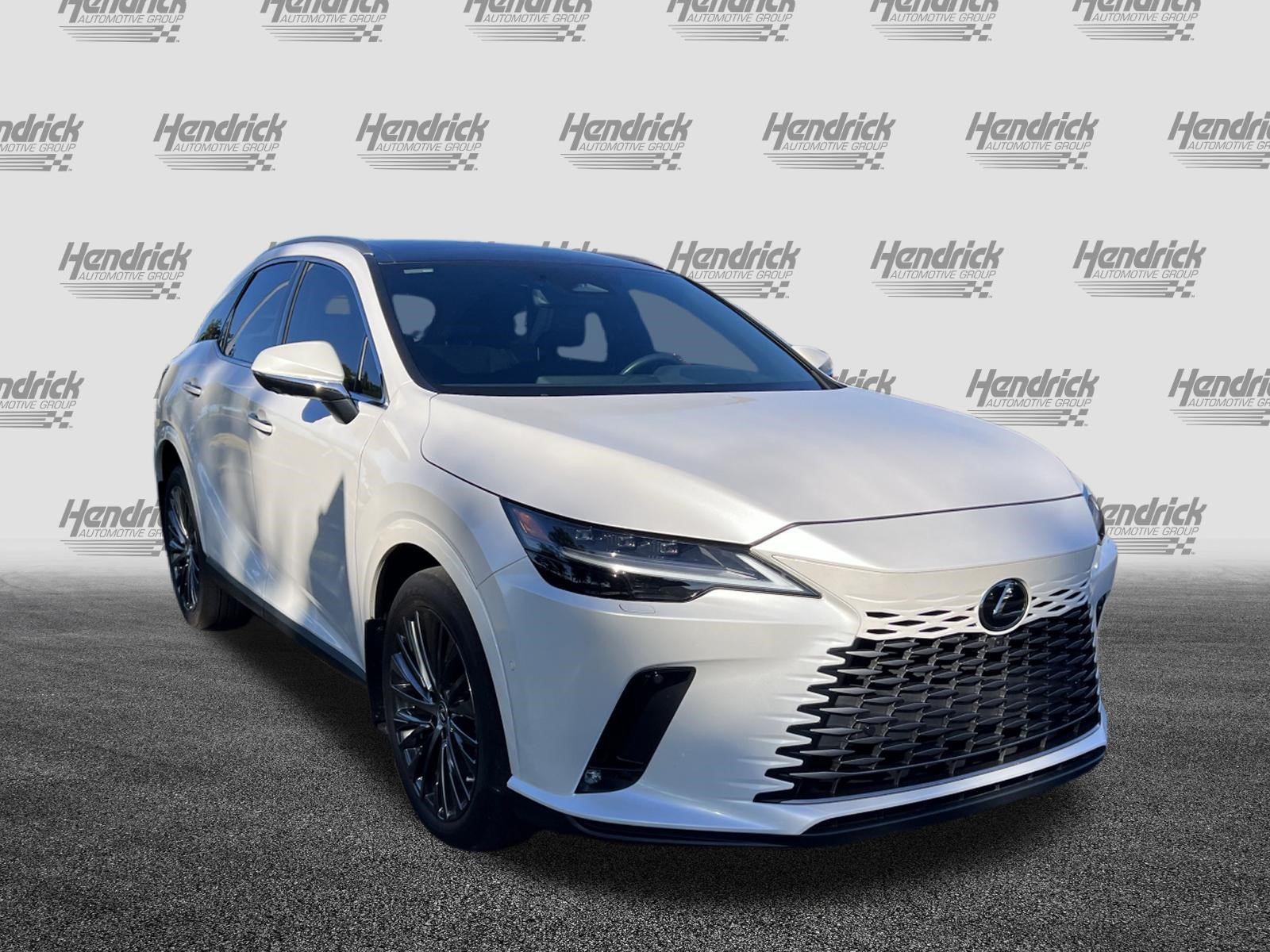 Used 2023 Lexus RX 350 FWD w/ Accessory Package image 2