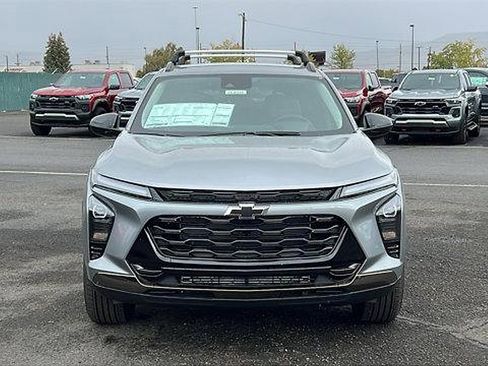 New 2026 Chevrolet Trax ACTIV w/ Driver Confidence Package image 2