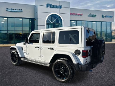 Used 2023 Jeep Wrangler Unlimited Sahara w/ Cold Weather Group image 3