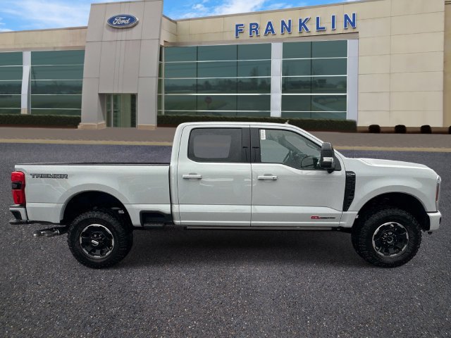 New 2026 Ford F350 Platinum w/ Tremor Off-Road Package AWD/4WD image 8