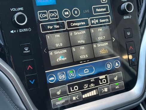 Certified 2025 Subaru Outback Premium image 23