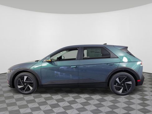 New 2026 Hyundai Ioniq 5 SE image 39