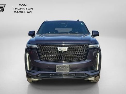 Used 2022 Cadillac Escalade Sport w/ Touring Package AWD/4WD image 8