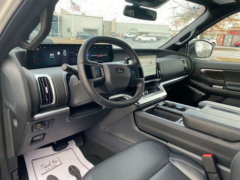 New 2026 Ford Expedition Max Platinum w/ Stealth Appearance Package image 11