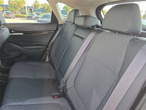 Used 2022 Kia Seltos S FWD image 10