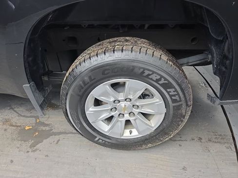 Used 2025 Chevrolet Silverado 1500 LT image 16