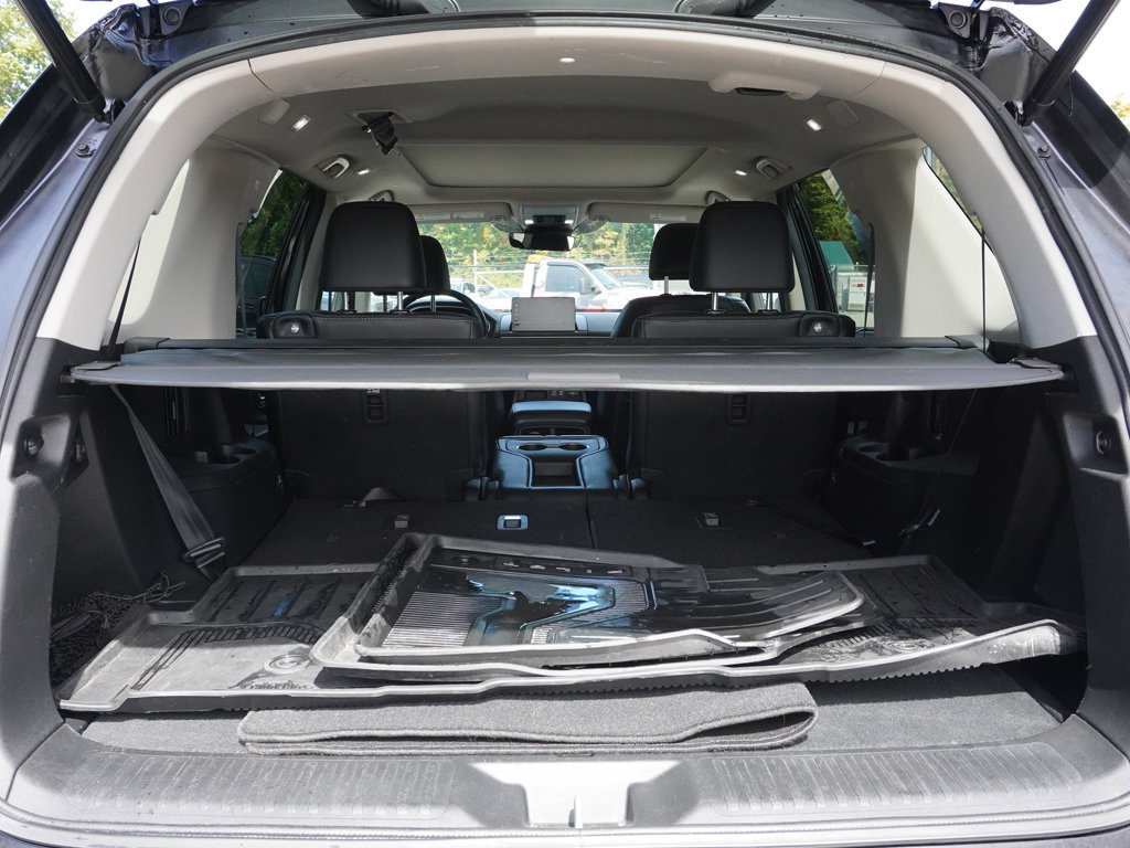 Used 2024 Honda Pilot Touring image 20
