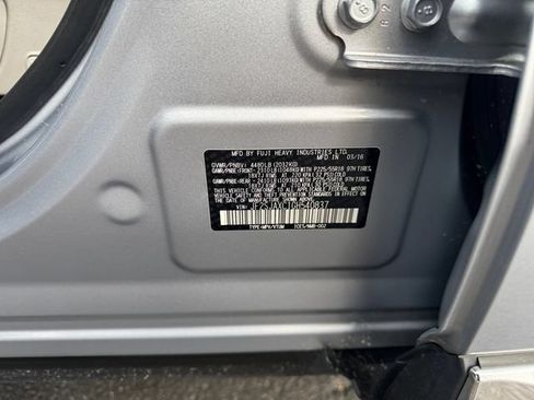 Used 2016 Subaru Forester 2.5i Touring w/ Eyesight & Navigation System AWD/4WD image 27