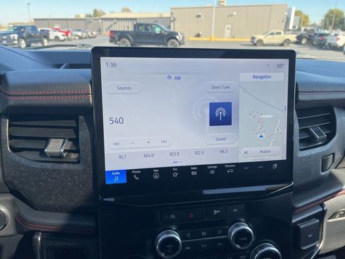 Used 2024 Ford Expedition Max Limited image 24