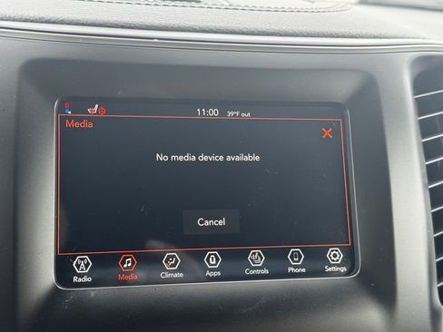 Used 2020 Jeep Cherokee Latitude Plus image 28