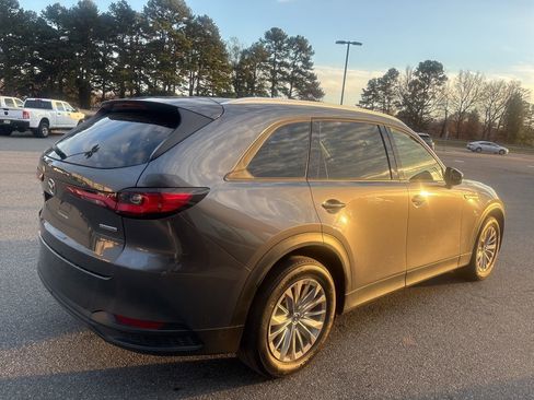 Used 2024 MAZDA CX-90 3.3 Turbo w/ Preferred Plus image 8