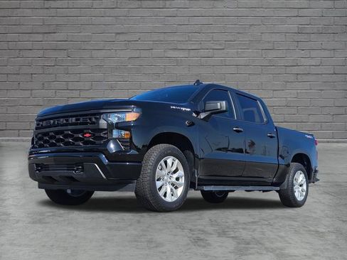 Used 2025 Chevrolet Silverado 1500 Custom AWD/4WD image 1