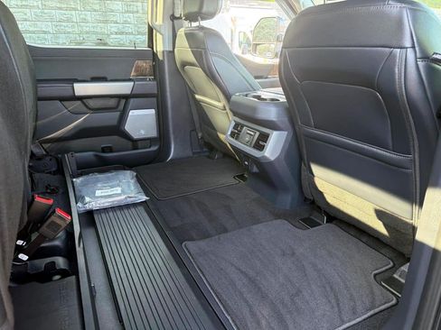 Used 2026 Ford F250 Lariat w/ Black Appearance Package AWD/4WD image 14