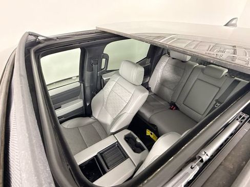 Used 2025 Toyota Tundra Limited w/ TRD Off-Road Package image 21
