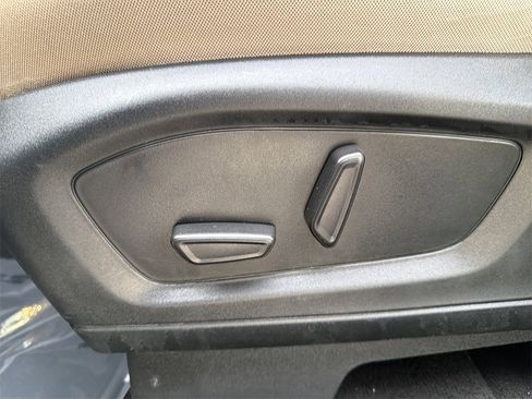 Used 2021 Ford Explorer 2WD image 13