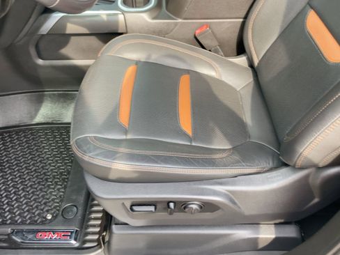 Used 2021 GMC Sierra 1500 AT4 w/ AT4 Value Package image 12