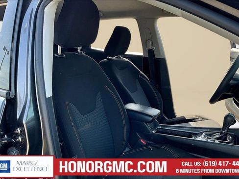 Used 2022 Jeep Compass Sport AWD/4WD image 26