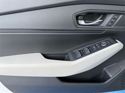 Used 2023 Honda Accord EX-L image 18