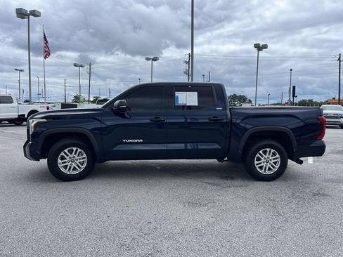 Used 2022 Toyota Tundra SR5 w/ Convenience Package RWD image 6