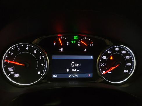 Used 2024 GMC Terrain SLT AWD/4WD image 23