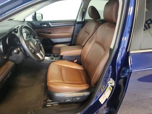 Used 2017 Subaru Outback 3.6R Touring image 16