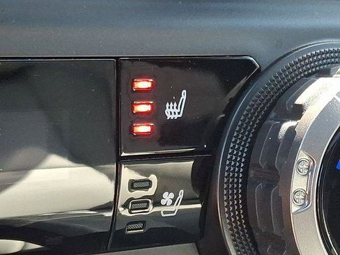 Certified 2024 Toyota Tacoma Limited w/ Limited Package (LT) image 26