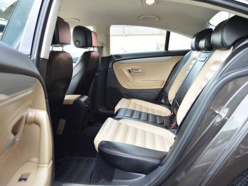 Used 2013 Volkswagen CC Sport FWD image 12