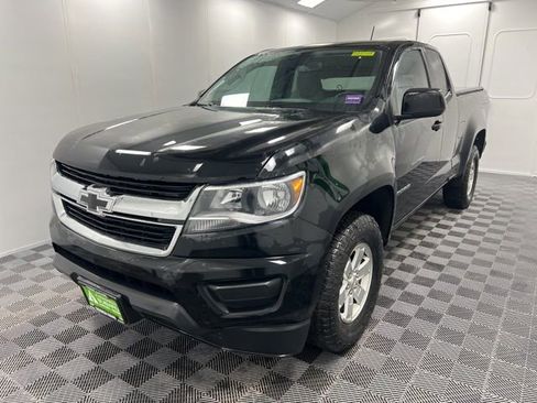 Used 2016 Chevrolet Colorado W/T w/ WT Convenience Package image 3