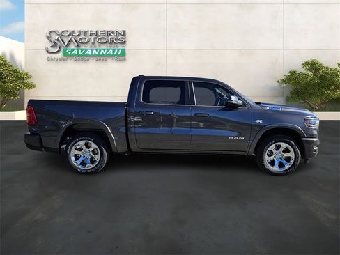 New 2026 RAM 1500 Big Horn AWD/4WD image 6