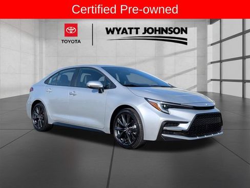 Certified 2026 Toyota Corolla XSE FWD image 6