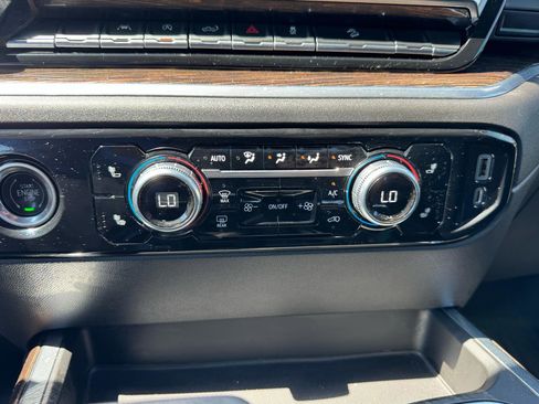Used 2022 GMC Sierra 1500 Elevation AWD/4WD image 31