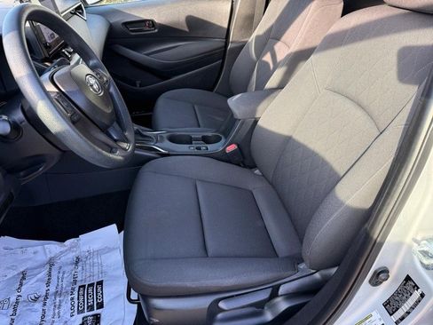 Used 2024 Toyota Corolla LE image 16