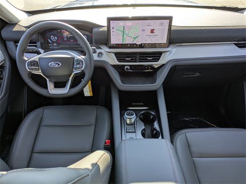 New 2025 Ford Explorer Active w/ Active Comfort Package image 29