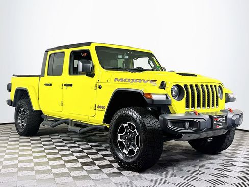 Used 2023 Jeep Gladiator Mojave w/ LED Lighting Group AWD/4WD image 1