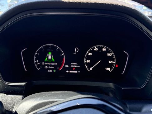 Used 2023 Honda Pilot TrailSport image 9