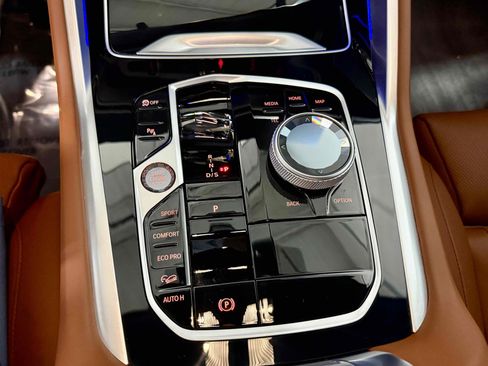 Used 2025 BMW X6 M60i w/ Executive Package AWD/4WD image 25