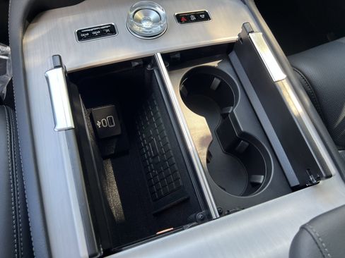 New 2025 Lincoln Navigator L Reserve w/ Jet Appearance Package image 20