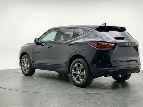 Used 2025 Chevrolet Blazer LT FWD image 6