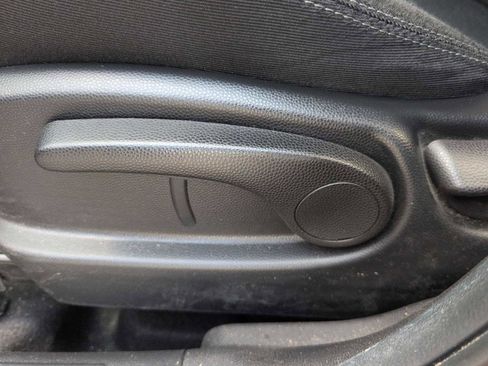 Used 2018 Kia Soul + image 17