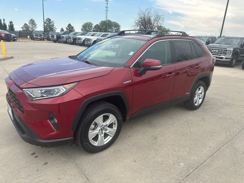 Used 2020 Toyota RAV4 XLE w/ Convenience Package AWD/4WD image 35
