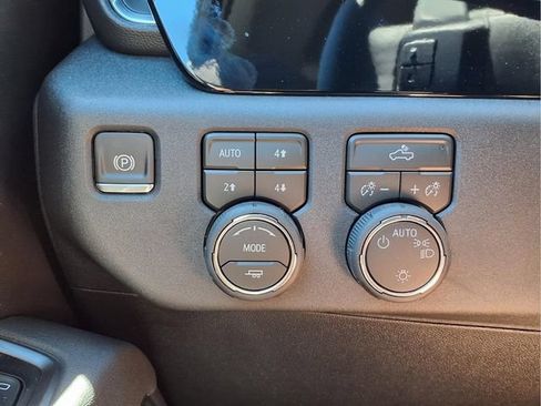 New 2026 Chevrolet Silverado 1500 LT AWD/4WD image 10